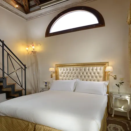 Hotel Ai Reali - Small Luxury Of The World