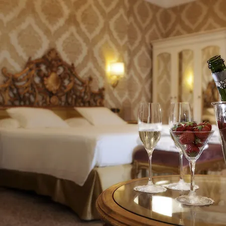 Ai Reali - Small Luxury Of The World Benátky