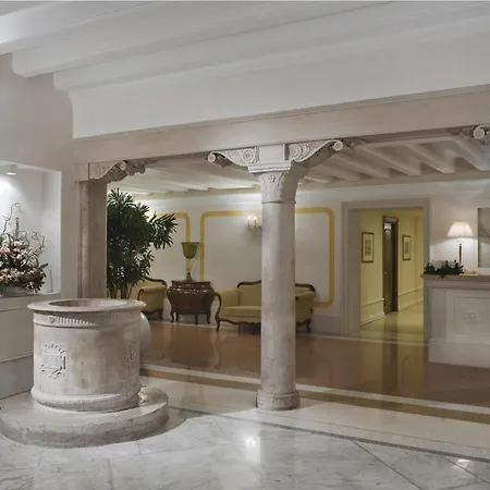 Отель Ai Reali - Small Luxury Of The World